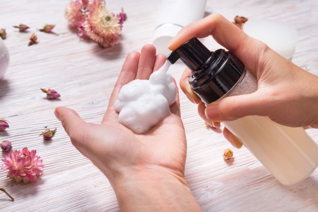 CURSO PRESENCIAL DE JABONES NATURALES Y PRODUCTOS DE RELAJO